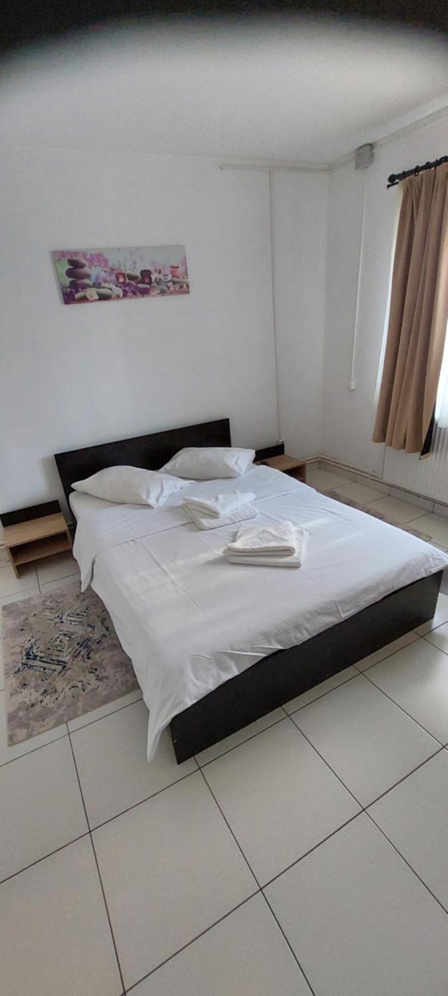 Apartament Octav Deva Eksteriør billede